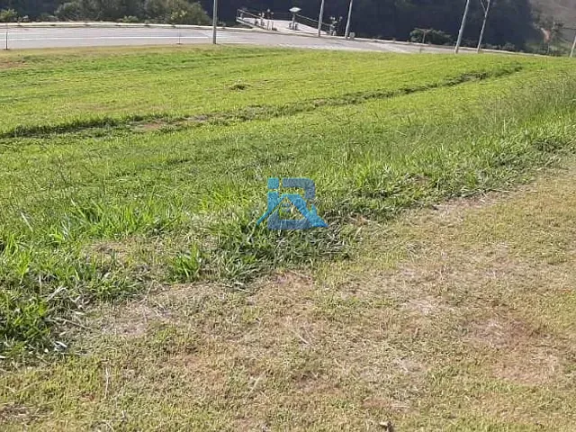 Terreno com 411m², à venda, no bairro Bairro Itapema em Itatiba