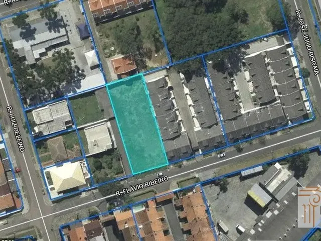 Terreno à venda, no bairro Portão em Curitiba