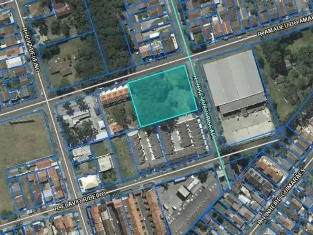Terreno à venda, no bairro Portão em Curitiba