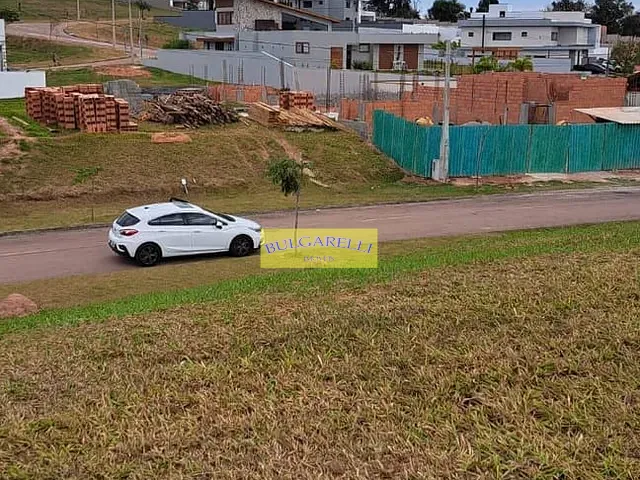 Terreno com 869m², à venda, no bairro Medeiros em Jundiaí