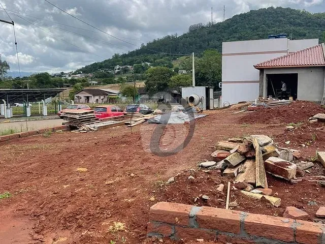 Terreno com 366m², para alugar, no bairro Centro Administrativo em Teutônia