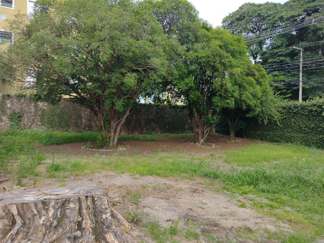 Terreno com 1700m², à venda, no bairro Santana em Pindamonhangaba