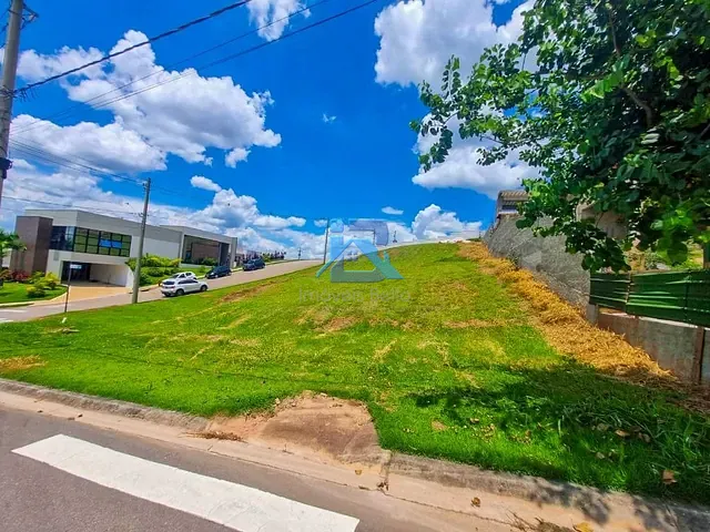 Terreno com 1370m², à venda, no bairro Reserva Santa Rosa em Itatiba