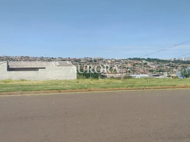 Terreno com 479m², à venda, no bairro Olímpico em Londrina