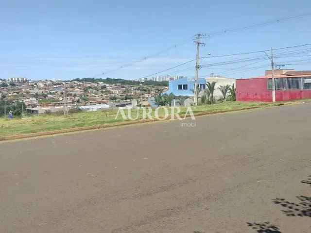 Terreno com 479m², à venda, no bairro Olímpico em Londrina
