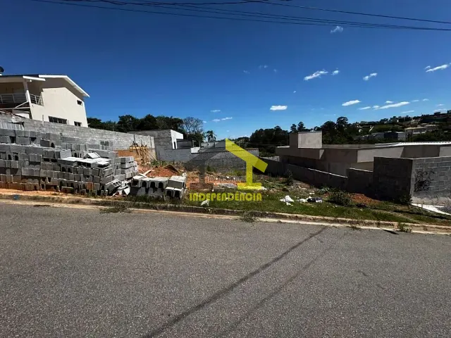 Terreno com 300m², à venda, no bairro N R Vale Verde em Itatiba