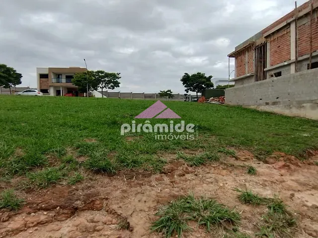 Terreno com 467m², à venda, no bairro Condomínio Residencial Alphaville I em São José dos Campos