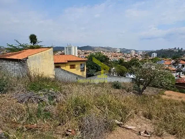 Terreno com 448m², à venda, no bairro Nova Itatiba em Itatiba