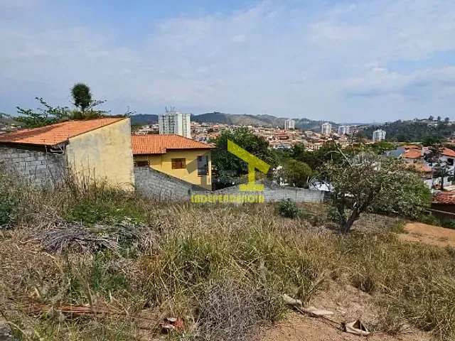 Terreno com 448m², à venda, no bairro Nova Itatiba em Itatiba