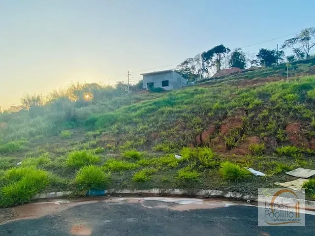 Terreno com 235m², à venda, no bairro Loteamento Vale Das Flores em Atibaia