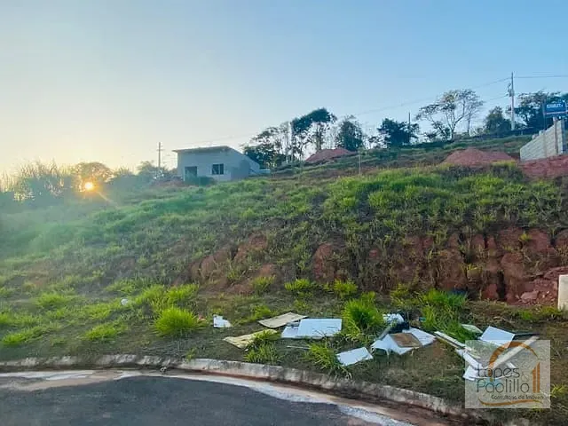 Terreno com 235m², à venda, no bairro Loteamento Vale Das Flores em Atibaia