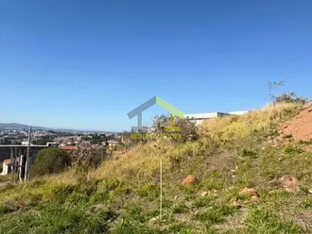 Terreno com 250m², à venda, no bairro Núcleo Residencial Porto Seguro em Itatiba