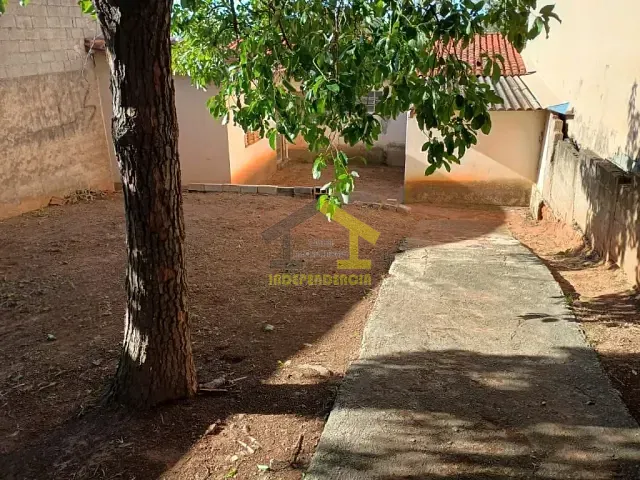 Terreno com 250m², à venda, no bairro Bairro do Engenho em Itatiba