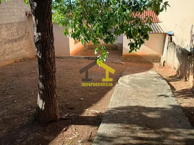 Terreno com 250m², à venda, no bairro Bairro do Engenho em Itatiba
