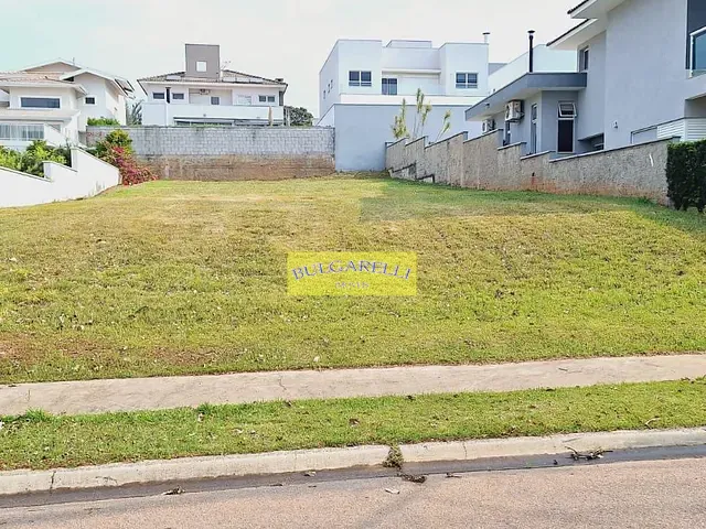 Terreno com 560m², à venda, no bairro Medeiros em Jundiaí
