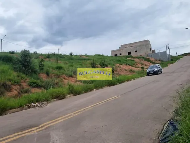 Terreno com 175m², à venda, no bairro Parque Petrópollis em Várzea Paulista
