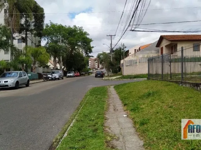 Terreno para alugar, no bairro Santa Cândida em Curitiba