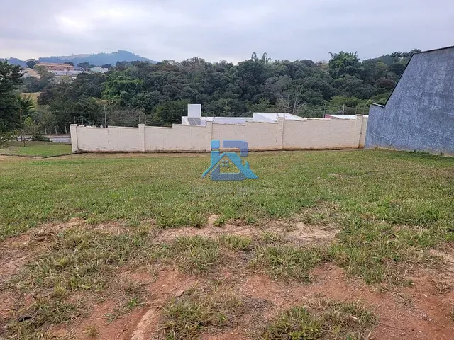 Terreno com 387m², à venda, no bairro Residencial Fazenda Santa Rosa - Fase 1 em Itatiba