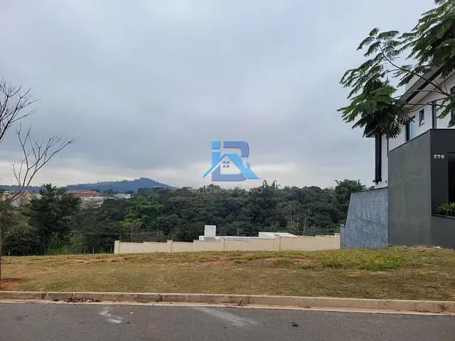 Terreno com 387m², à venda, no bairro Residencial Fazenda Santa Rosa - Fase 1 em Itatiba