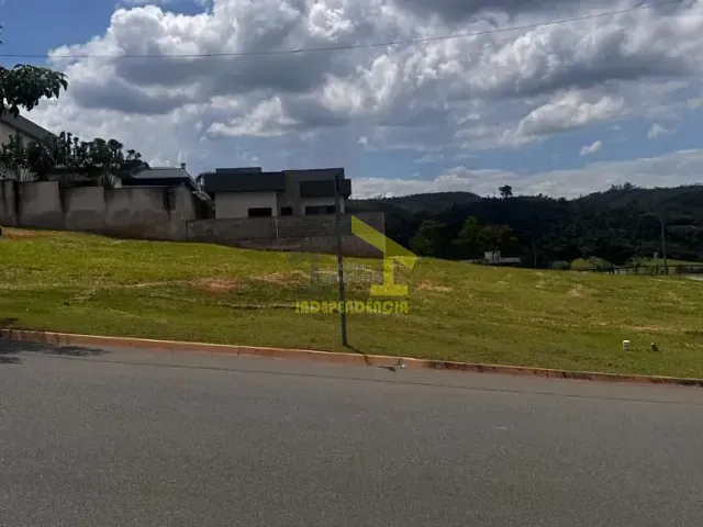 Terreno com 380m², à venda, no bairro Bairro Itapema em Itatiba