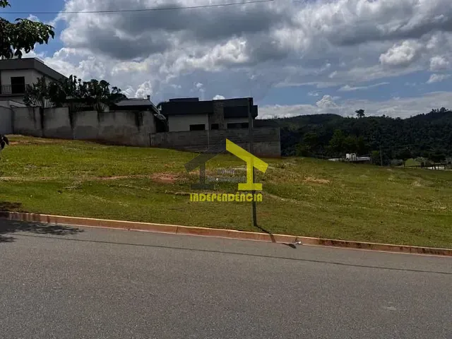 Terreno com 380m², à venda, no bairro Bairro Itapema em Itatiba