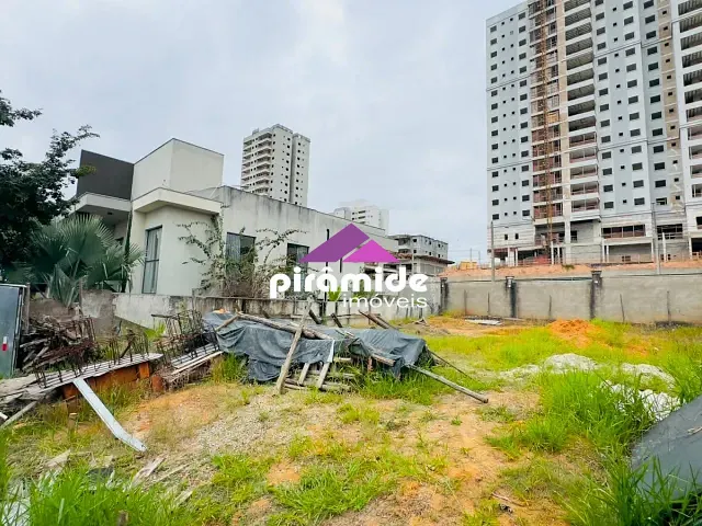 Terreno com 451m², à venda, no bairro Condomínio Residencial Monte Carlo em São José dos Campos