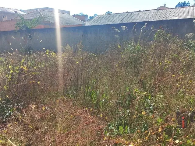 Terreno à venda, no bairro Parque dos Lagos em Colombo