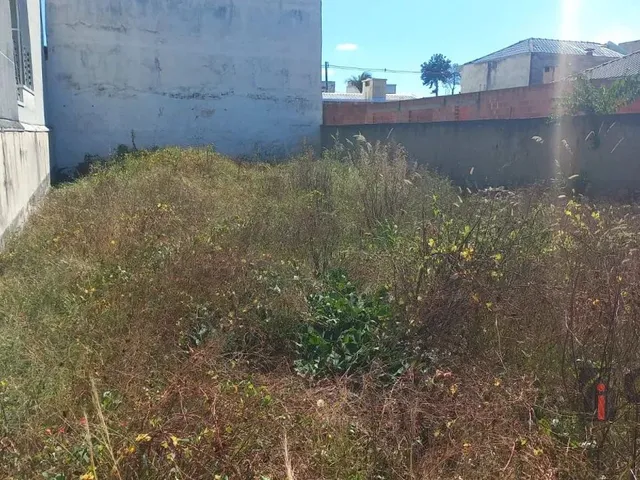 Terreno à venda, no bairro Parque dos Lagos em Colombo