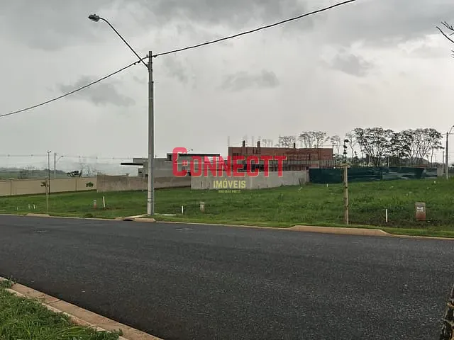 Terreno com 324m², à venda, no bairro Residencial Alto do Castelo em Ribeirão Preto