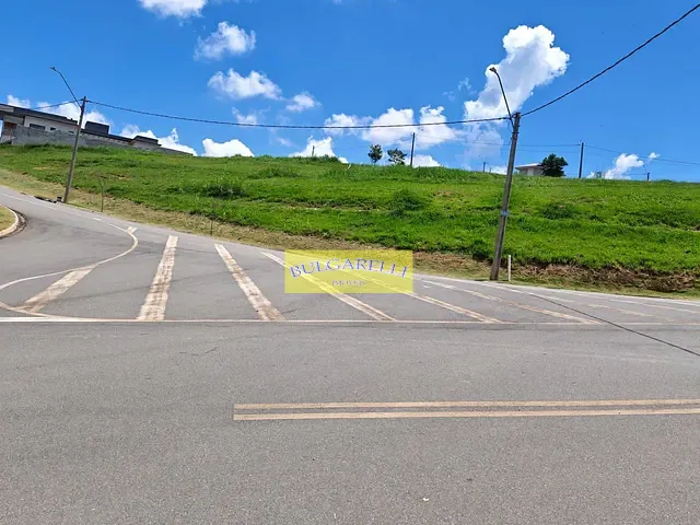 Terreno com 410m², à venda, no bairro Bairro Itapema em Itatiba