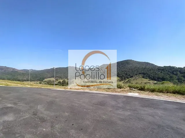 Terreno com 333m², à venda, no bairro Laranja Azeda em Bom Jesus dos Perdões