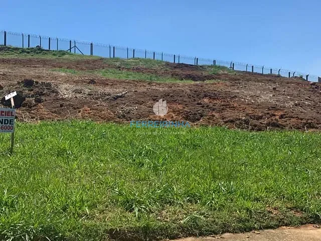 Terreno com 725m², à venda, no bairro Condomínio Residencial Montserrat em São José dos Campos