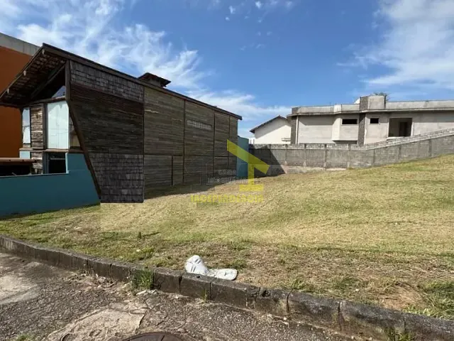 Terreno com 336m², à venda, no bairro Giardino D  Itália em Itatiba