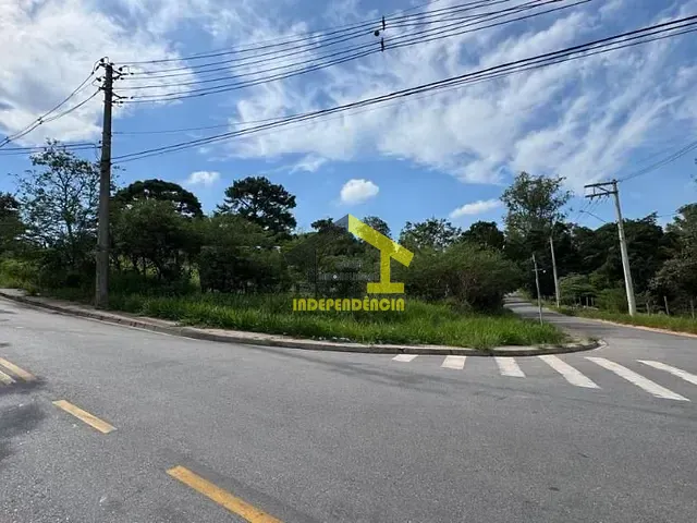 Terreno com 1370m², à venda, no bairro Morada dos Pássaros em Itatiba