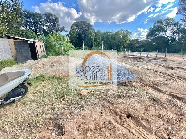 Terreno com 958m², à venda, no bairro Itapetinga em Atibaia
