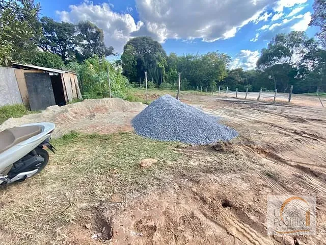 Terreno com 958m², à venda, no bairro Itapetinga em Atibaia