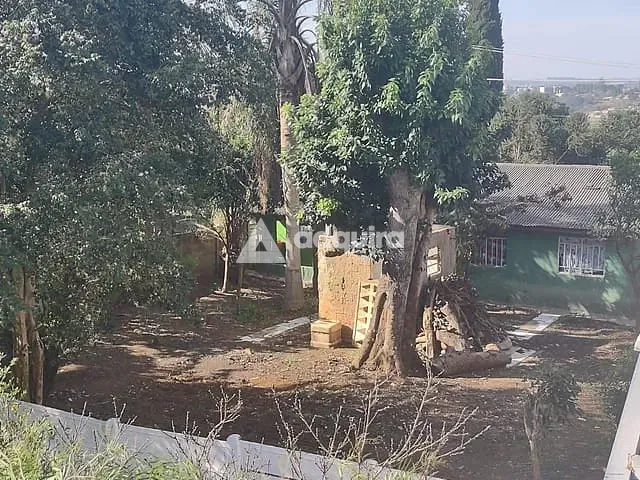 Terreno com 490m², à venda, no bairro Oficinas em Ponta Grossa