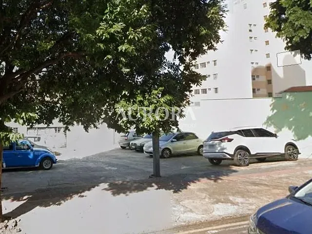 Terreno com 581m², à venda, no bairro Centro em Londrina