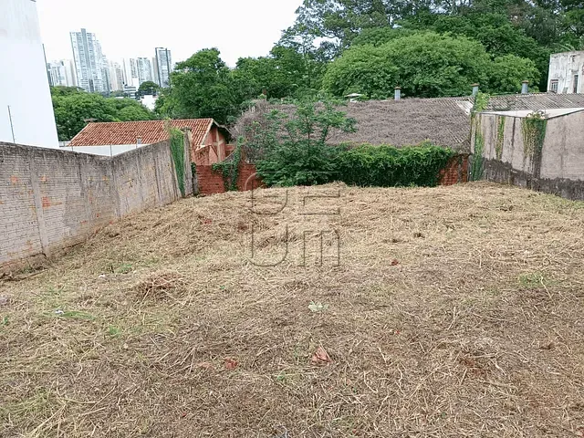Terreno com 471m², à venda, no bairro Lago Parque em Londrina