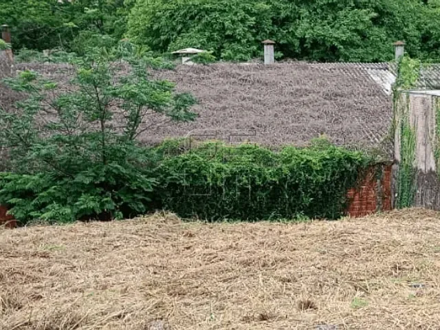Terreno com 471m², à venda, no bairro Lago Parque em Londrina