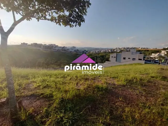 Terreno com 685m², à venda, no bairro Urbanova em São José dos Campos