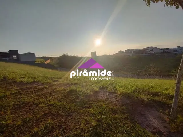 Terreno com 685m², à venda, no bairro Urbanova em São José dos Campos