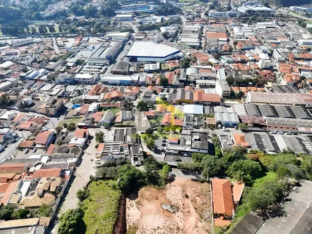 Terreno com 2147m², à venda, no bairro Vila Santa Luzia em Itatiba