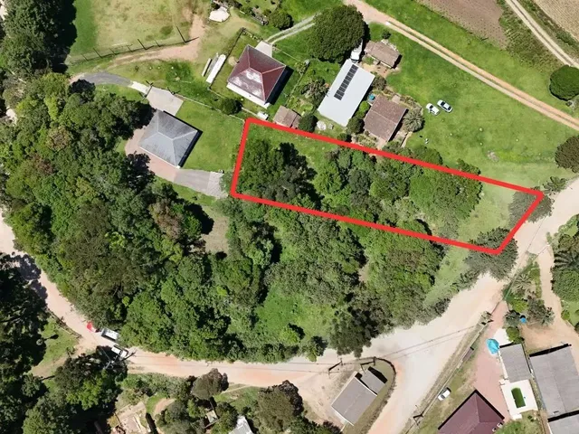 Terreno à venda, no bairro Veneza em Fazenda Rio Grande
