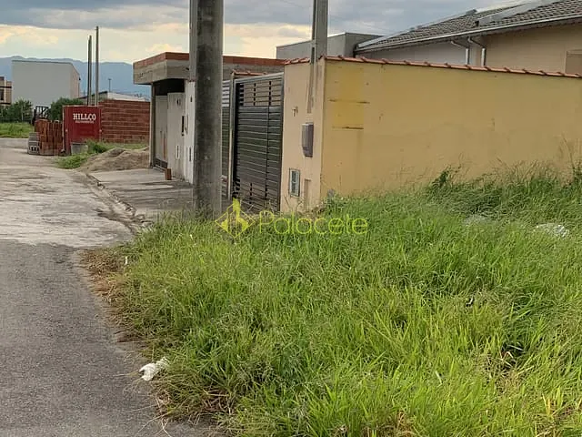 Terreno com 140m², à venda, no bairro Conjunto Habitacional Terra dos Ipês I (Sul) em Pindamonhangaba