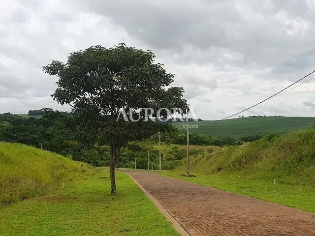 Terreno com 1500m², à venda, no bairro Rodovia em Sertanópolis