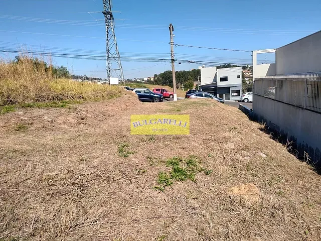 Terreno com 347m², à venda, no bairro Centro em Vinhedo