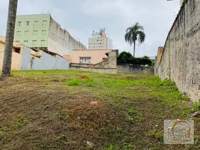 Terreno com 798m², à venda, no bairro Vila Junqueira em Atibaia