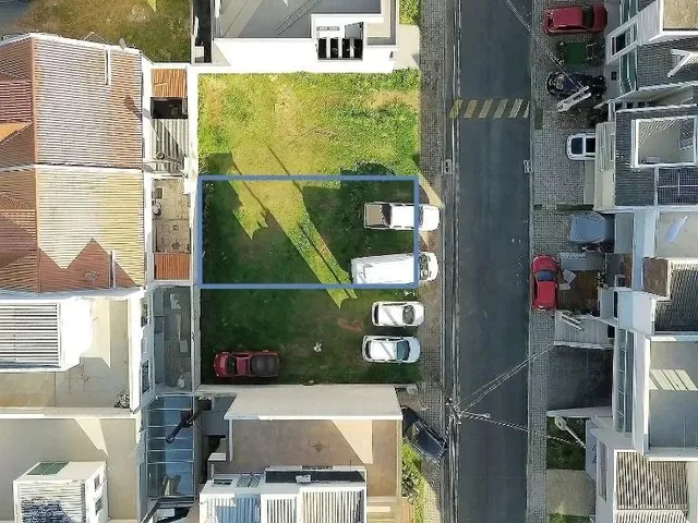 Terreno à venda, no bairro Pinheirinho em Curitiba