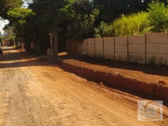 Terreno com 249m², à venda, no bairro Campos de Atibaia em Atibaia